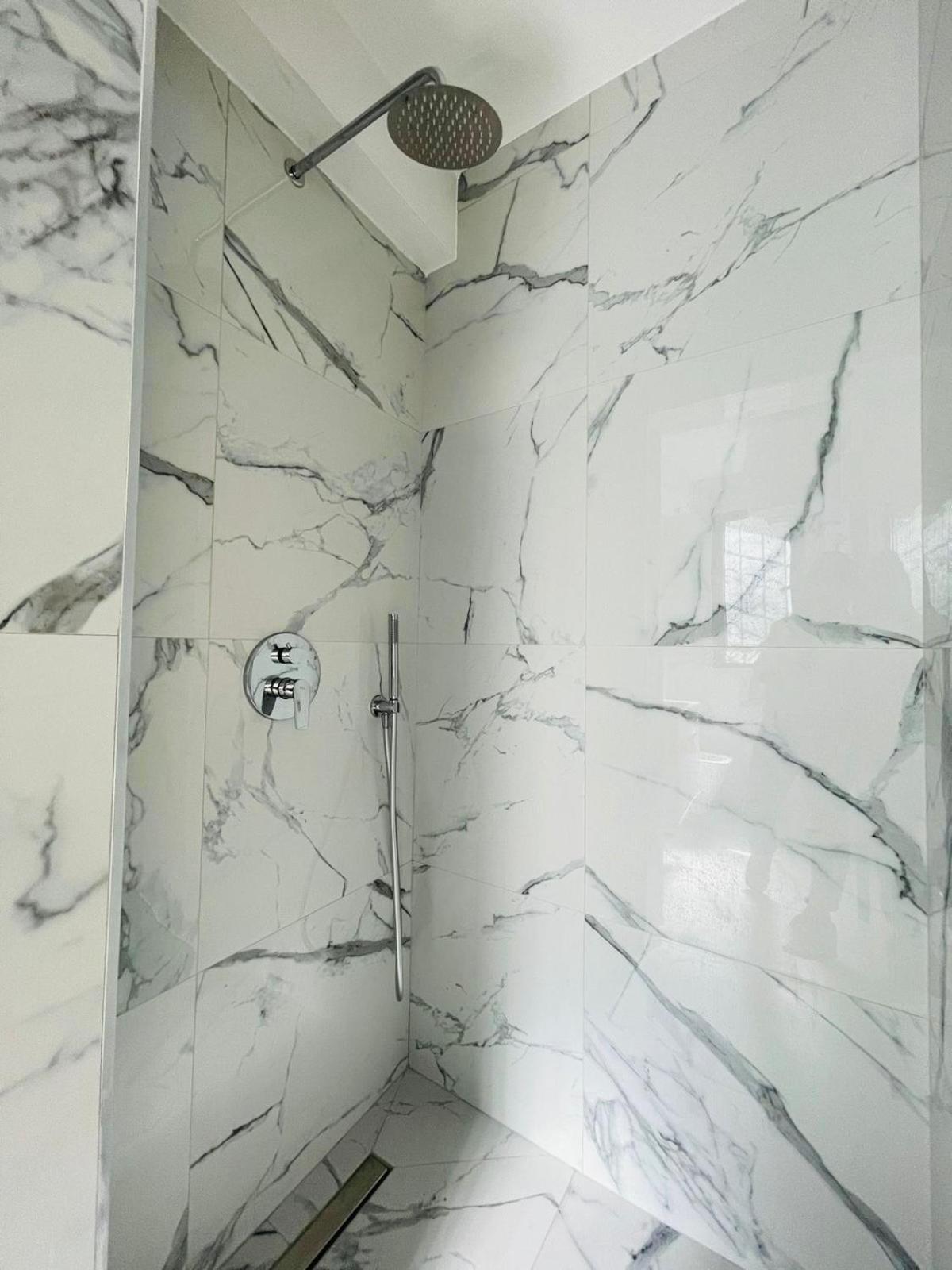 Apartament Sela Rent- And *